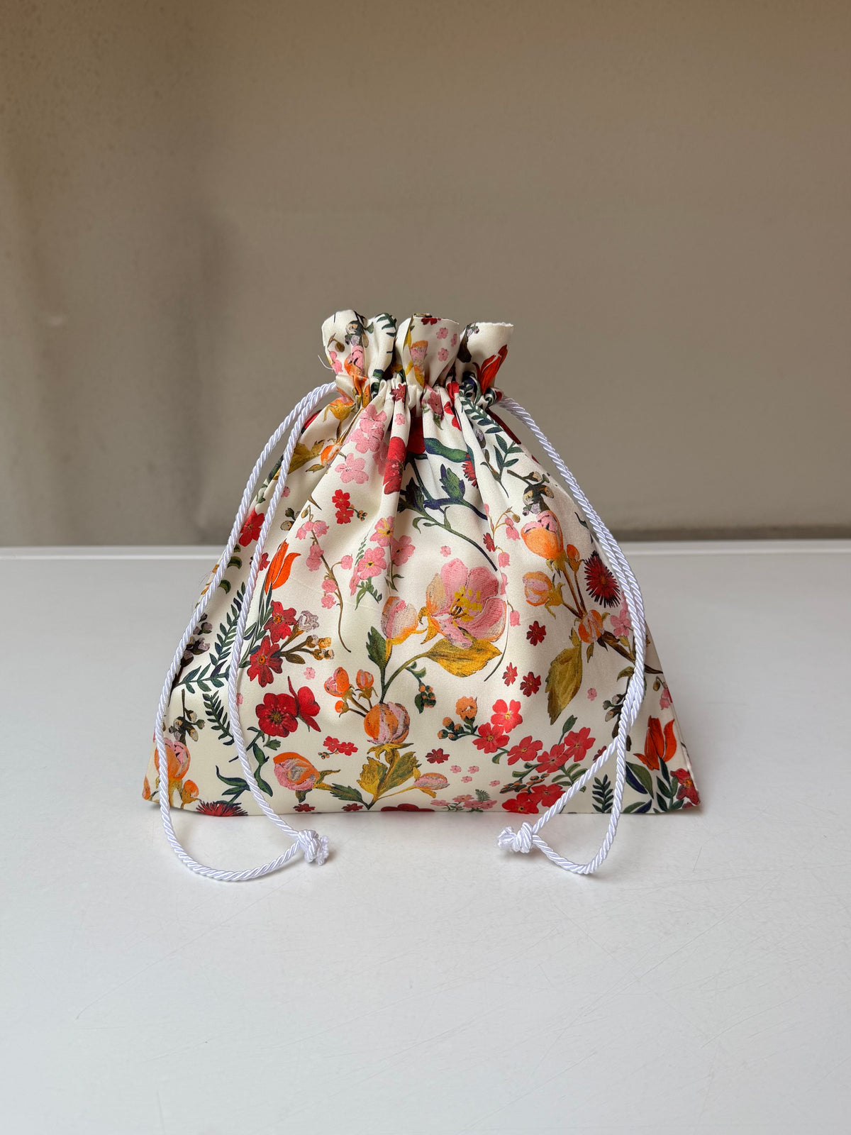 Pouch Cassiopea
